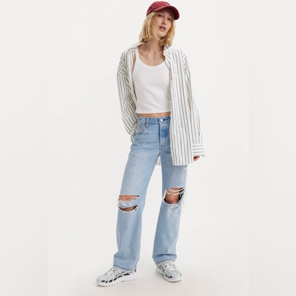 Levi's® Premium
501®
JEANS
'9OS WOMEN'S